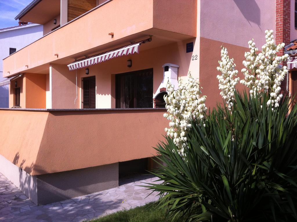 Apartments Karabaic Krk Krk Town Exterior foto